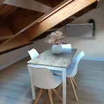 Precioso Atico En El Centro De Apartman Sabiñánigo