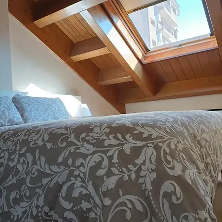 Apartamento Precioso Atico En El Centro De *