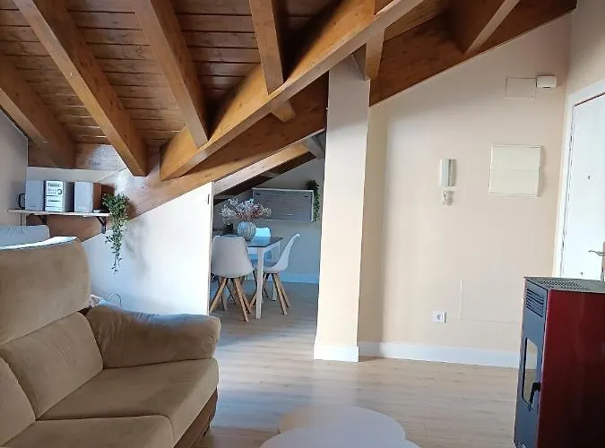 Lägenhet Precioso Atico En El Centro De *