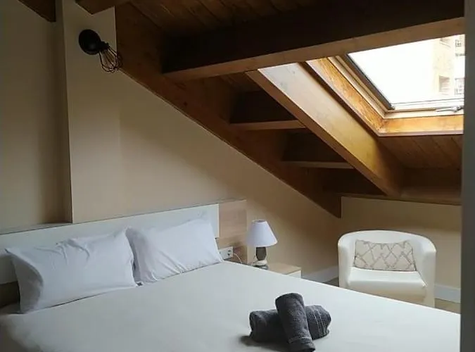 Lägenhet Precioso Atico En El Centro De *